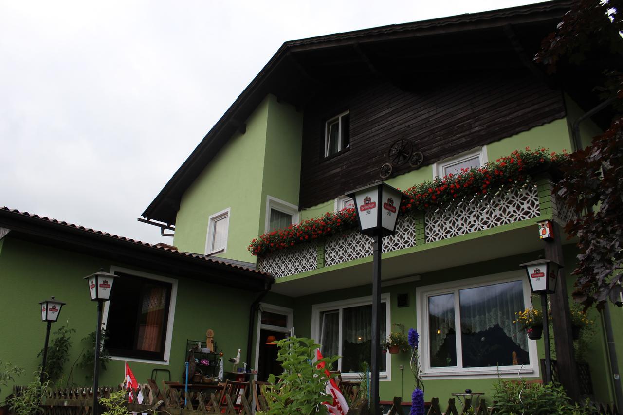 Gasthaus Zum Stadtwald Rottenmann Exteriör bild